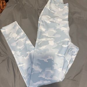 P’tula Des’aree leggings Camo-small